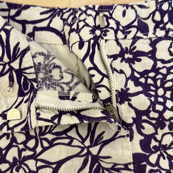 New York & Company shorts size 2 - Picture 2 of 4